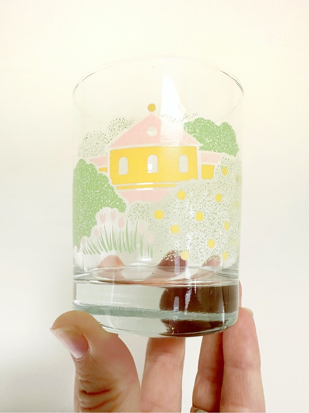 Adorable Vintage Yellow & Green House Glass Tumbler - Home Art